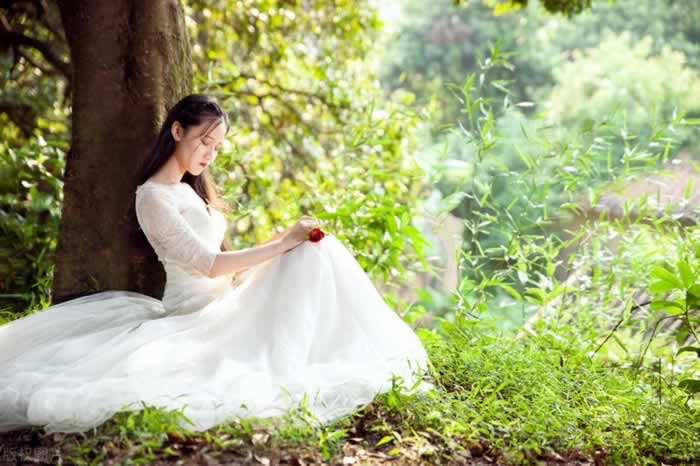 绿茶女的三大受宠秘籍：如何抓牢男人心？(图9)