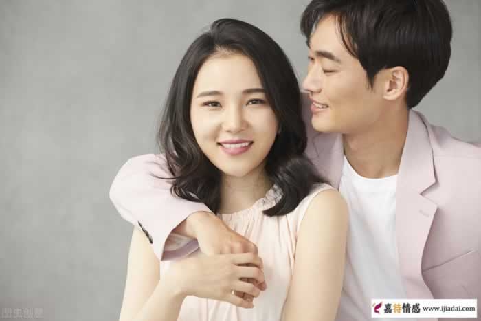 和初恋男友暧昧不清，险些离了婚(图3)