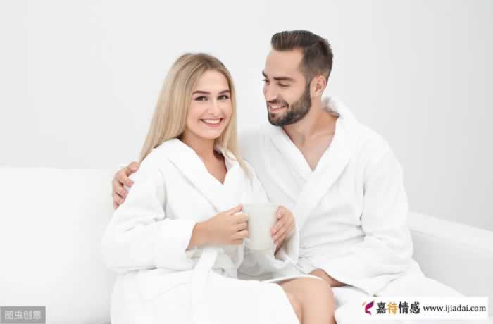 女人出轨贪图的多半是这三样东西，男人你要知道(图1)