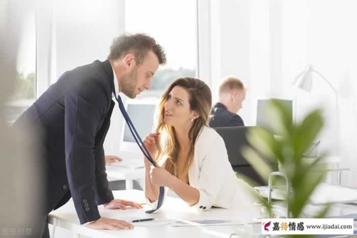 当中年女人放不下你时不一定会联系你，但会不自觉地有这4个表现(图5)