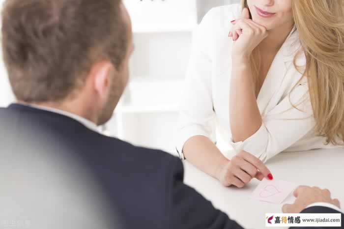 中年女人如果对一个男人走心了，大多数身上会有这四个特征(图4)