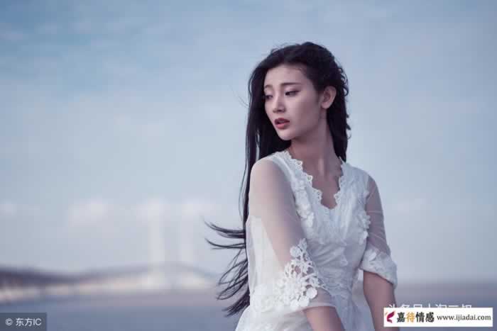 女人变坏了，就真的会有钱吗？(图2)