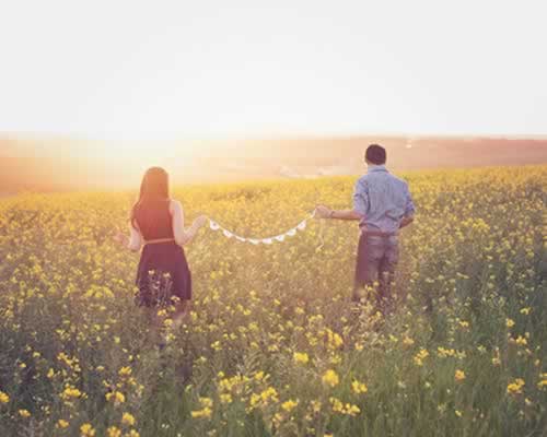 老公出轨已婚女人，调查发现小三的老公也出轨了，混乱局势怎么解(图1)