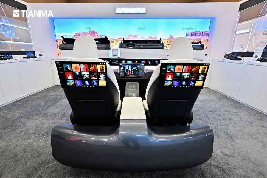 CES 2026:天马首发新一代智能座舱解决方案,挑战驾驶视觉极限 CES 2026:天马首发新一代智能座舱解决方案,挑战驾驶视觉极限