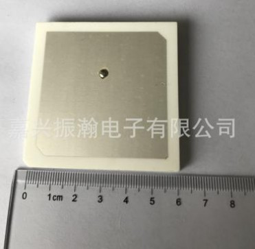 超高频读写器天线,大尺寸大带宽,读距远群读能力强,61*61*5mm 超高频读写器天线,大尺寸大带宽,读距远群读能力强,61*61*5mm