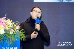 极氪汽车:XR+AI智能座舱设计的范式革命 极氪汽车:XR+AI智能座舱设计的范式革命