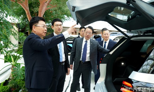 华为余承东到访广汽,与冯兴亚交流共建鸿蒙生态 华为余承东到访广汽,与冯兴亚交流共建鸿蒙生态