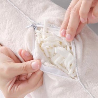 护颈枕 厂家天然乳胶枕头 舒适按摩枕 碎乳胶枕头