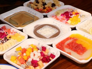 端午撞六一，串妹花式冰粉掀起节日经济的美食热浪