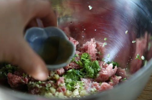 红椒酿牛肉(红椒 里面塞牛肉)