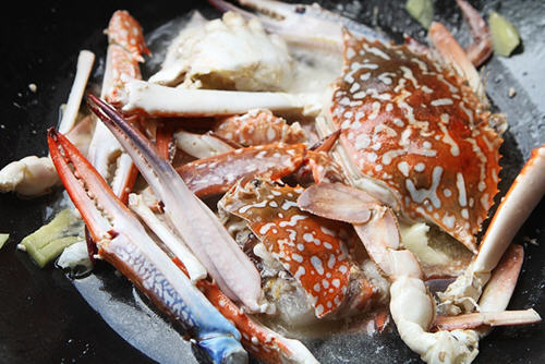 家常螃蟹粉丝煲