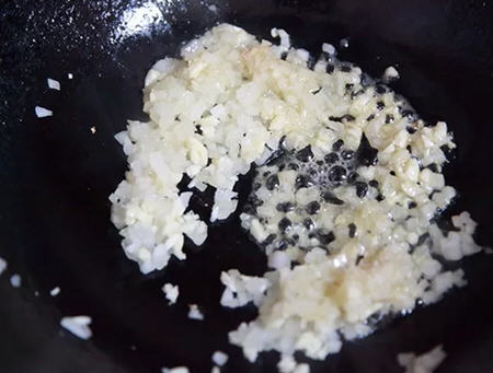 简易版家庭黑椒汁调配方法 简易版家庭黑椒汁调配方法