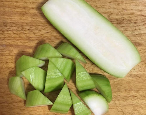 冬瓜蛤蜊鸡汤
