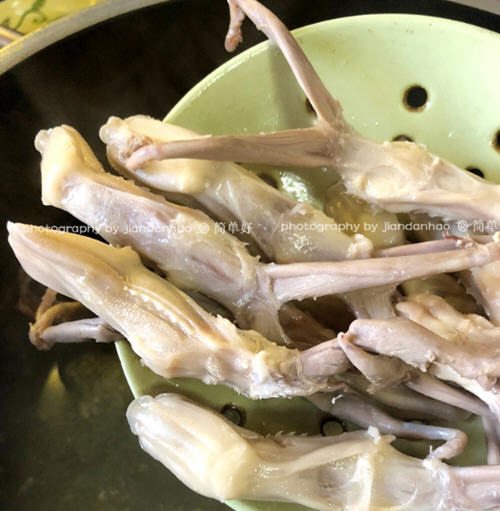 啤酒卤鸭舌