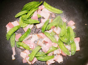 扁豆培根炒甜鸡蛋