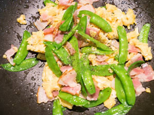 扁豆培根炒甜鸡蛋