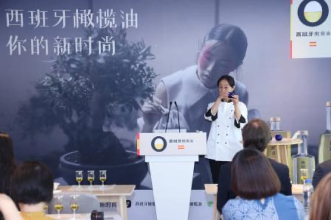 西班牙橄榄油再掀风潮 打造地中海饮食新体验