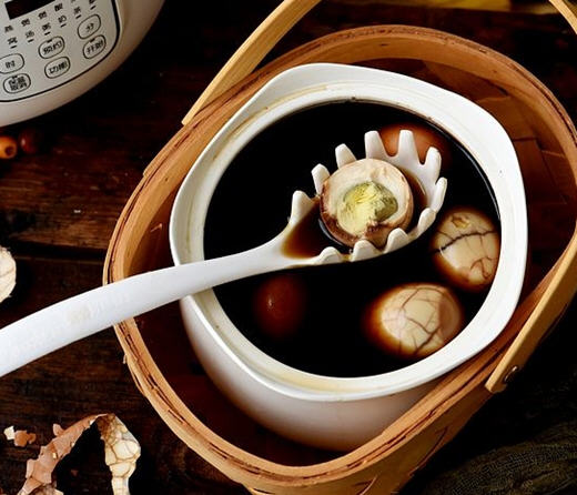 红茶煮茶蛋