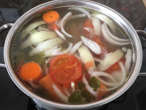 面馆鸡高汤的家常做法