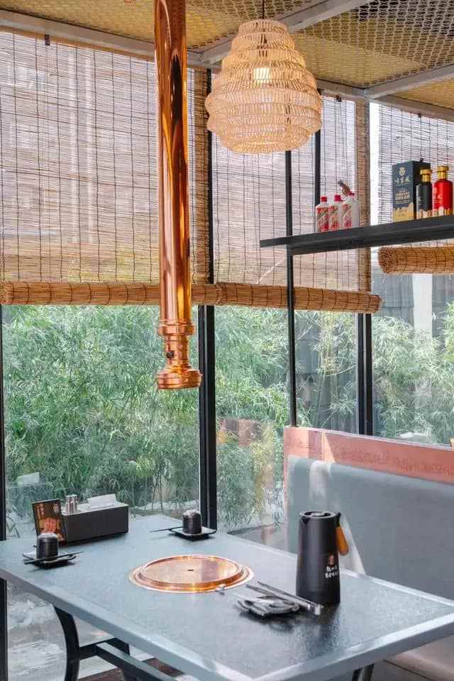 世界名酒听东风与卓尔书店，相遇在“颜如玉”的春风里