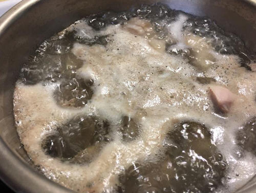 蒜头蛤蜊鸡汤