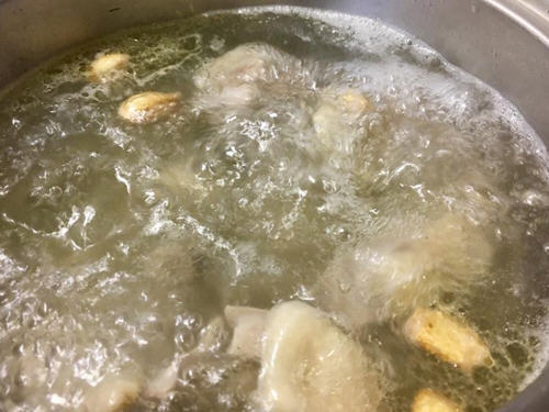 蒜头蛤蜊鸡汤