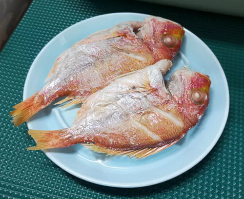 锡纸烤鲷鱼1