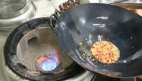 韭菜炒鸭血的正宗做法9 韭菜炒鸭血的正宗做法9