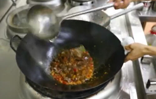 韭菜炒鸭血的正宗做法5 韭菜炒鸭血的正宗做法5