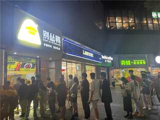 别怂鸭：美食新标签新代言火爆刚刚开始，精彩未完待续