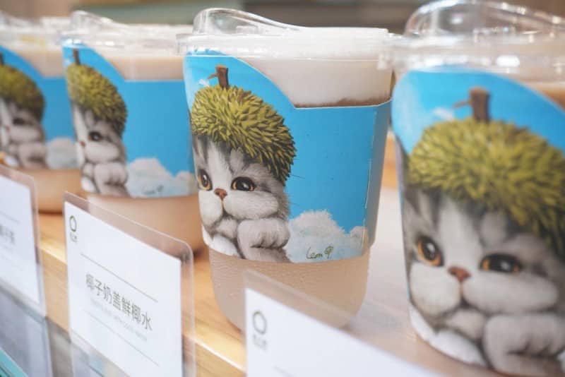 猫山王×椰子茶 | 茶大椰湾仔店开业，解锁“吸猫+吸椰”新风潮