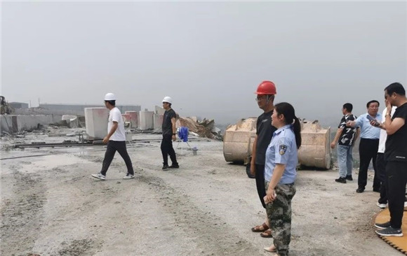 五莲石材产业园（街头镇）全面推进安全生产工作提档升级(图8)