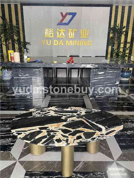 宝格丽金茶几