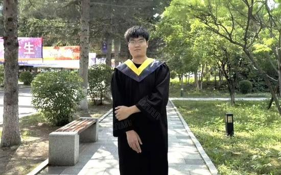 新员工·职场变形记 | 唐浩然:我在高炉旁淬炼青春(图3) 新员工·职场变形记 | 唐浩然:我在高炉旁淬炼青春(图3)