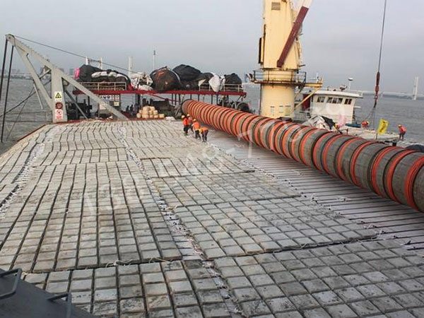 围堤护底型式软体排 围堤护底型式软体排