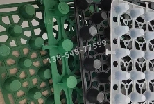 蓄排水板