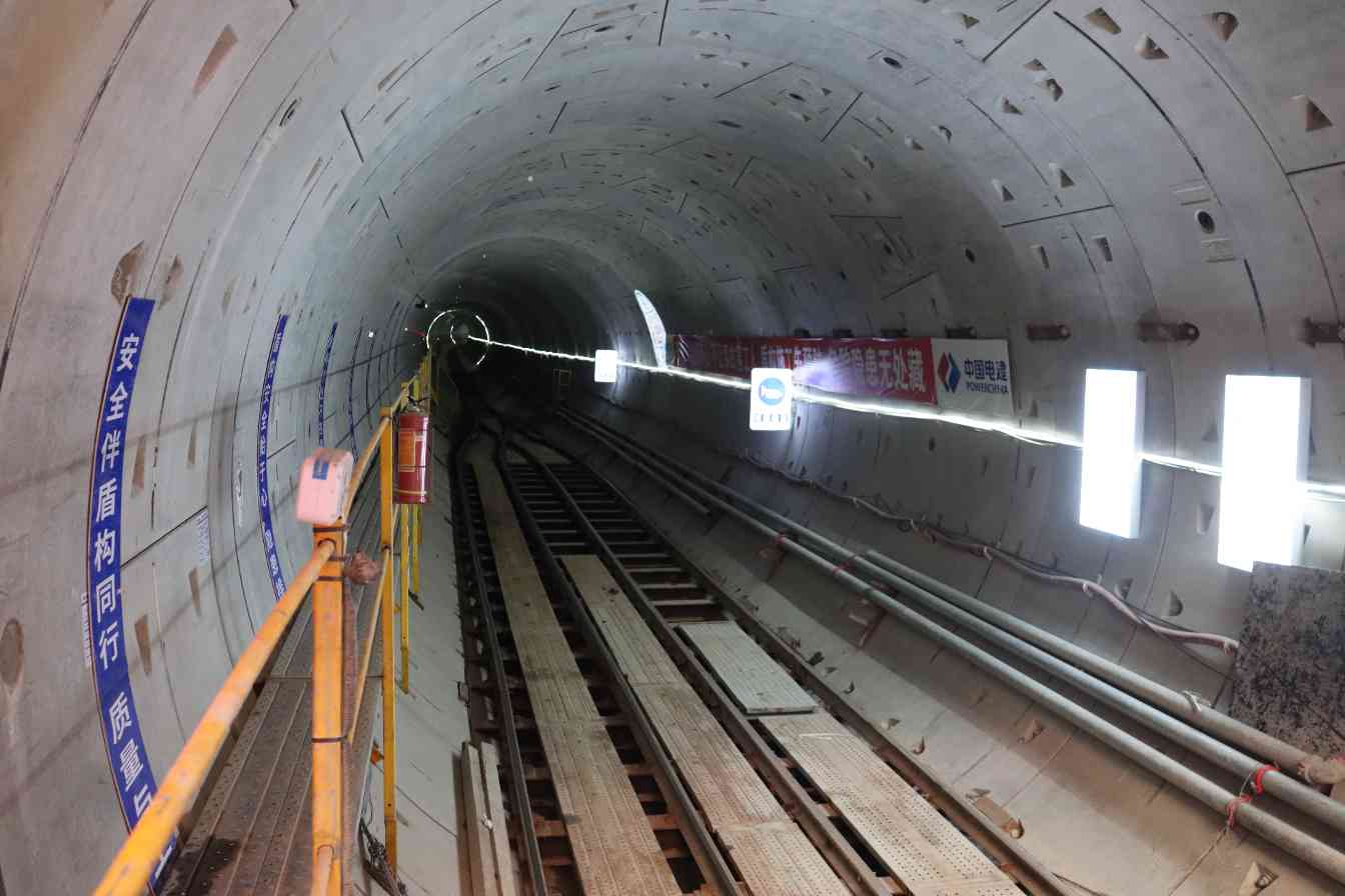 中国电建：青岛地铁15号线夏仙盾构区间双线贯通(图1)