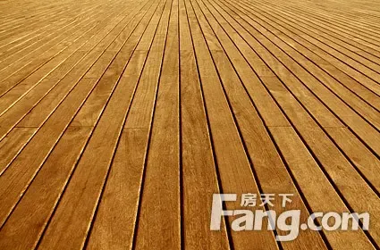 安信地板和大自然地板哪个好 选购地板的注意事项有哪些 安信地板和大自然地板哪个好 选购地板的注意事项有哪些