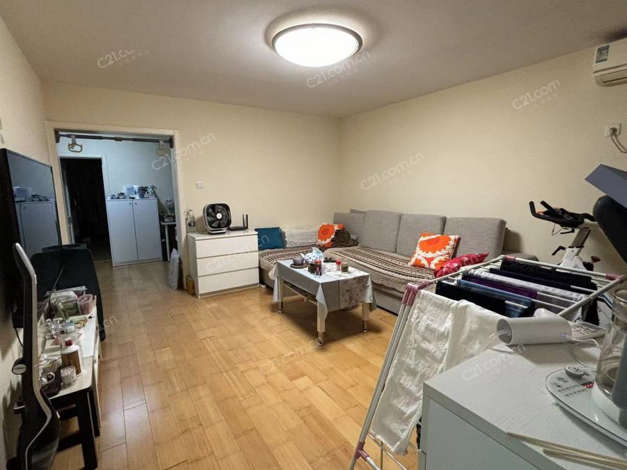 客厅