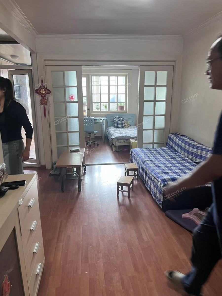 客厅