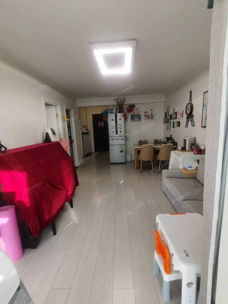 客厅