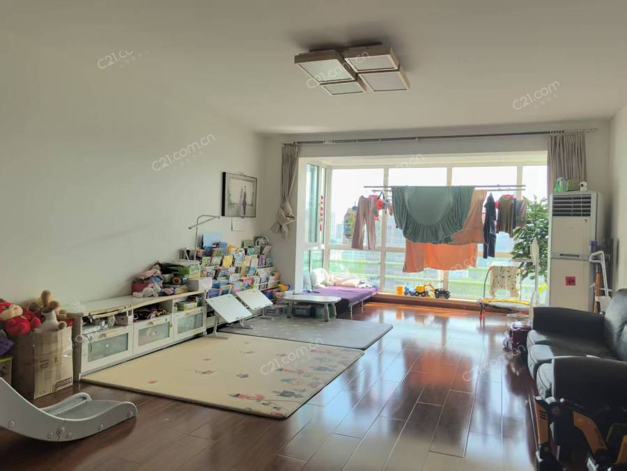 客厅