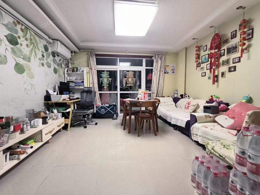 客厅