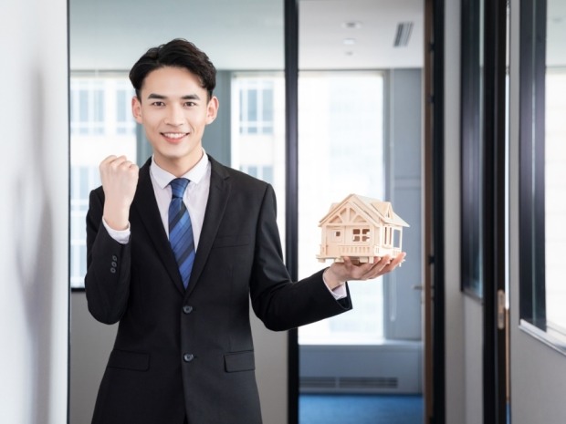 刚需家庭买房攻略:如何挑选高性价比住宅与避免陷阱(图1) 刚需家庭买房攻略:如何挑选高性价比住宅与避免陷阱(图1)