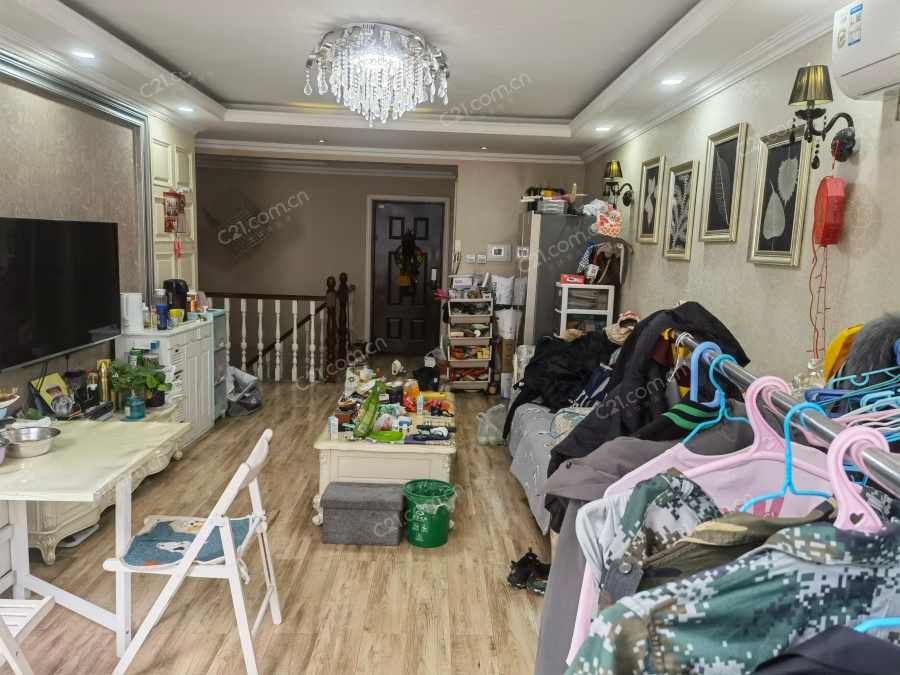 客厅