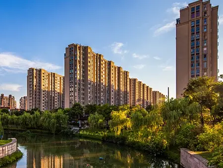 降价近半许家印别墅以约4.7亿售出,许家印资金困局对楼市影响(图1) 降价近半许家印别墅以约4.7亿售出,许家印资金困局对楼市影响(图1)