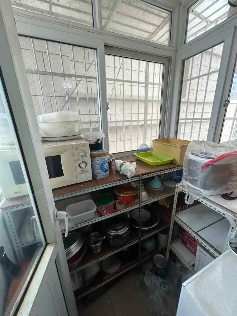 客厅