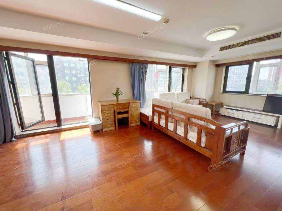 客厅